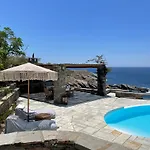 Feriehus Waterfront Luxurious - Kea Island *