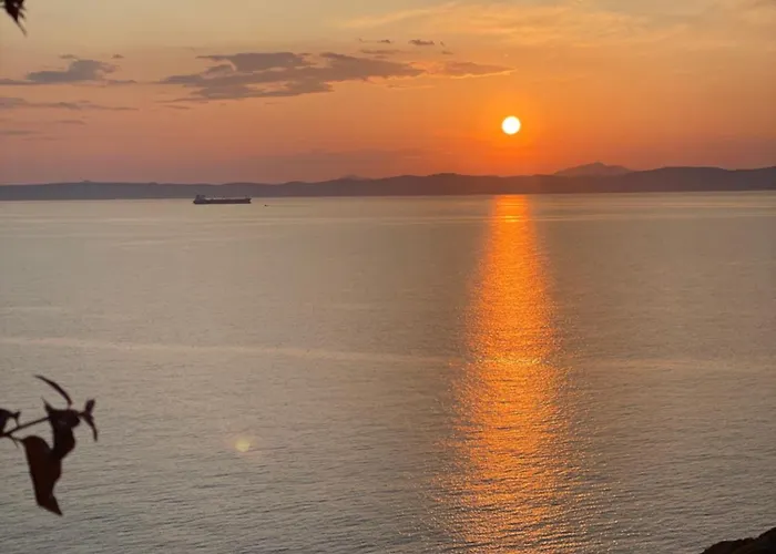 Waterfront Luxurious - Kea Island Nyaraló *