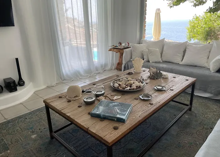 Waterfront Luxurious - Kea Island Meliszáki