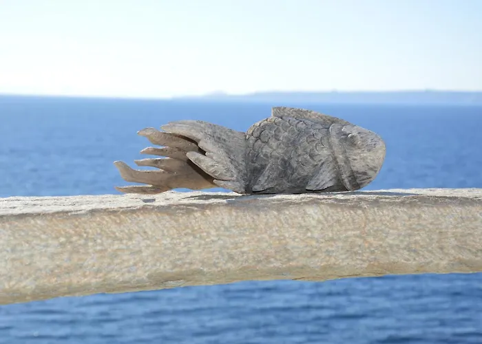 Waterfront Luxurious - Kea Island