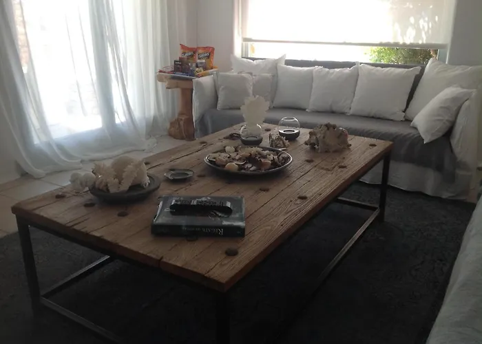 Waterfront Luxurious - Kea Island Meliszáki