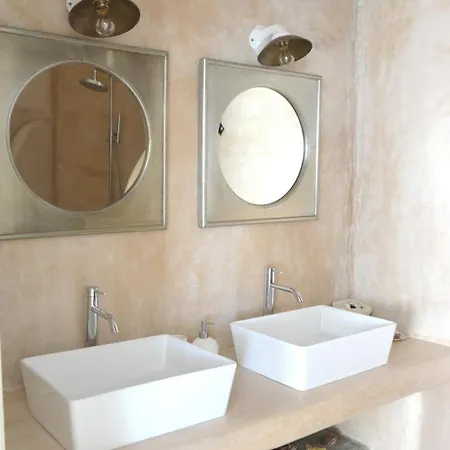 펜션 Waterfront Luxurious - Kea Island Melissaki