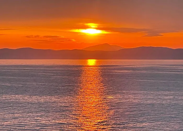 Waterfront Luxurious - Kea Island * Melissaki